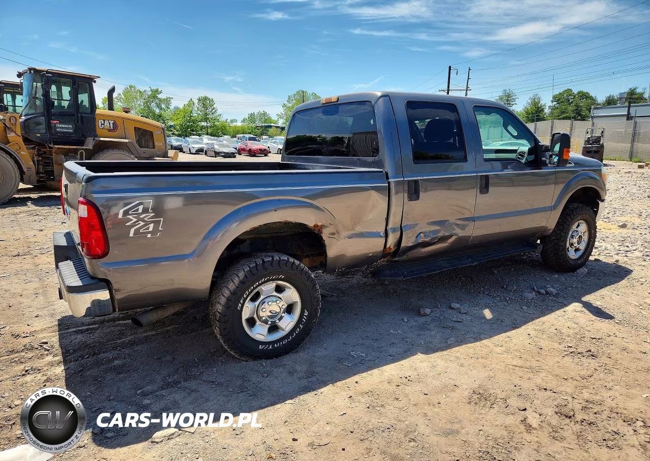 2012 Ford F250 Super Duty VIN:1FT7W2B64CEA31527 - 3