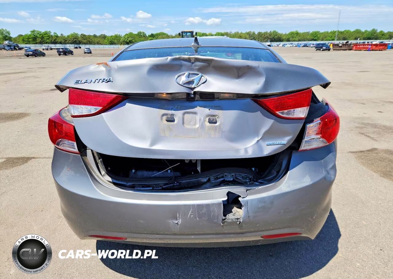 2011 Hyundai Elantra VIN:5NPDH4AE6BH075657 - 6