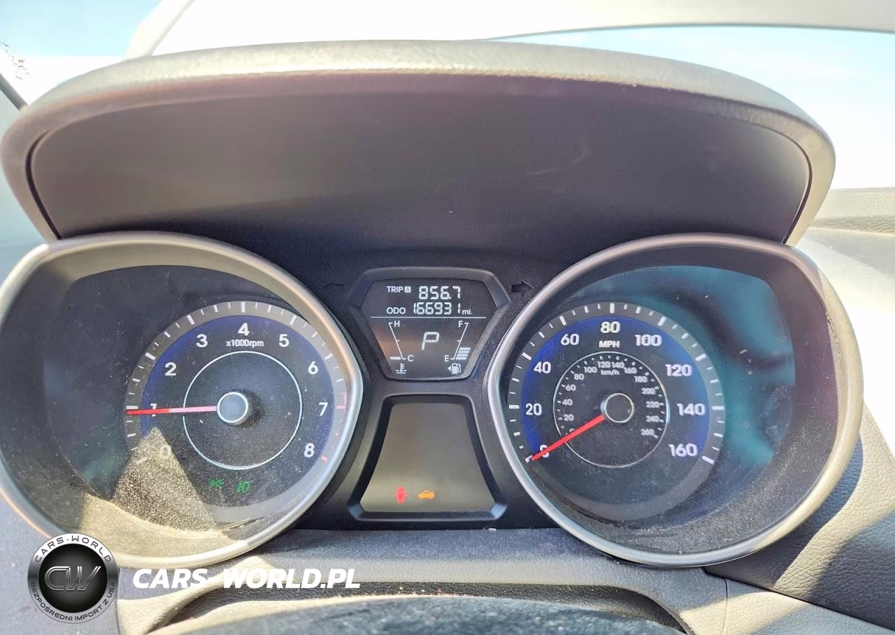 2011 Hyundai Elantra VIN:5NPDH4AE6BH075657 - 9
