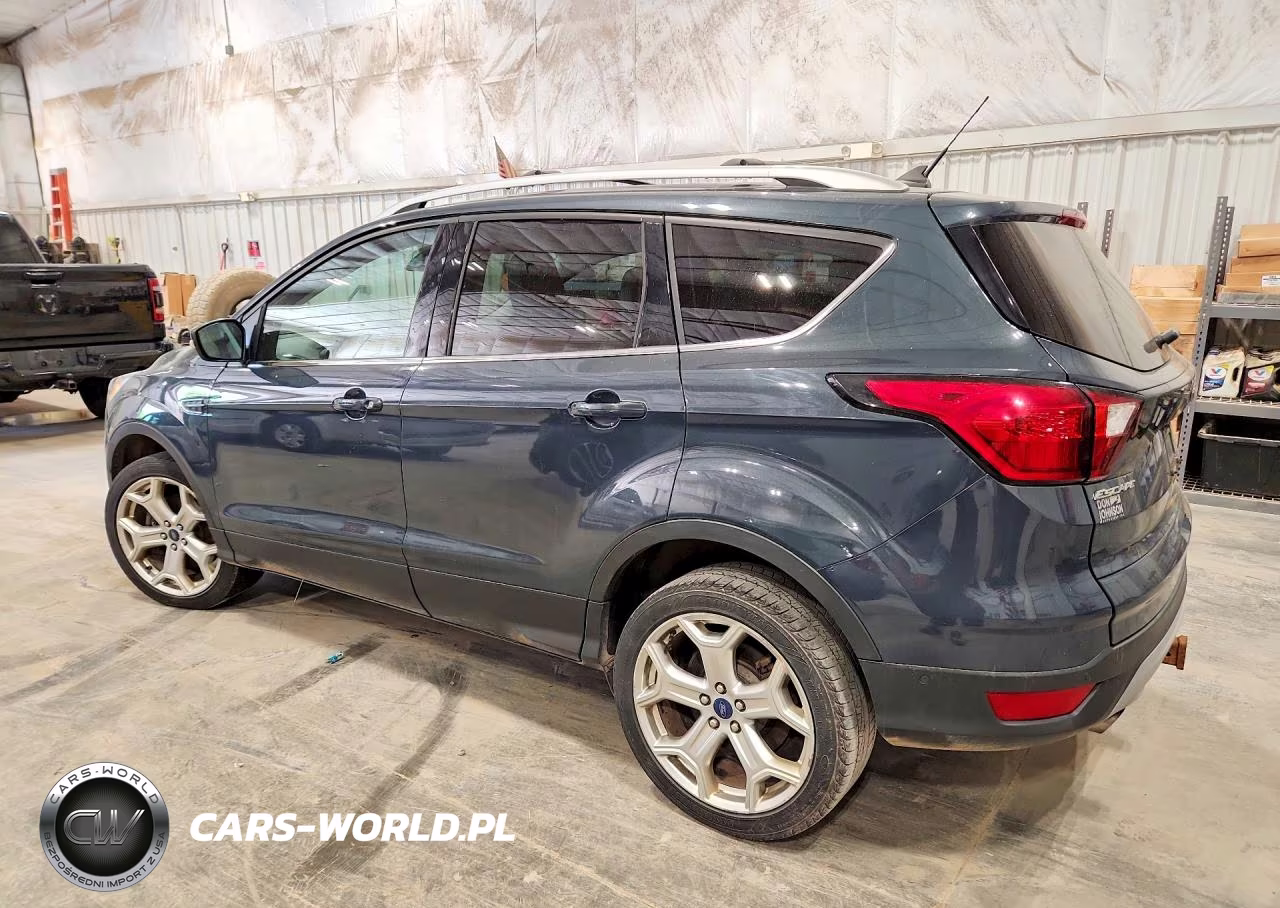 2019 Ford Escape Titanium VIN:1FMCU9J99KUA73488 - 2