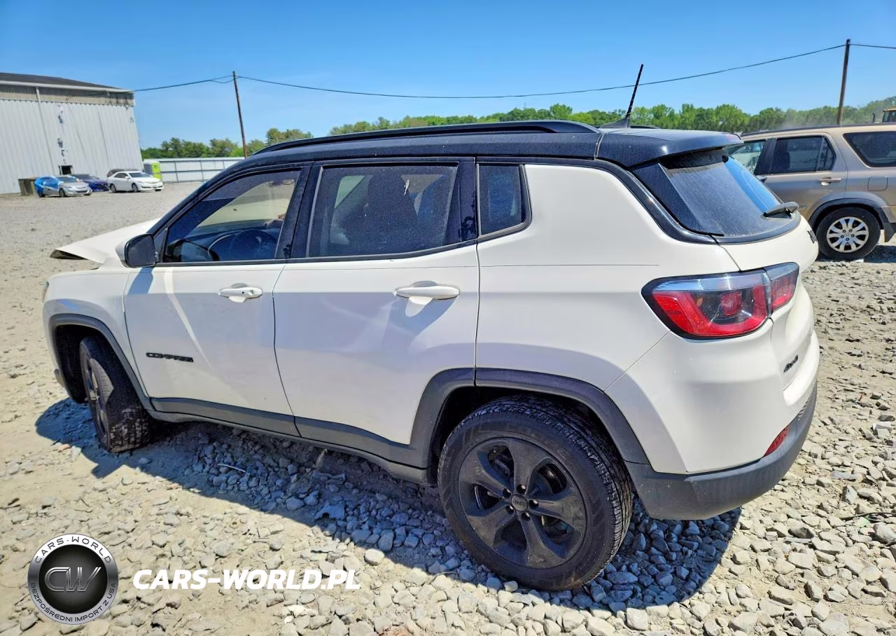 2018 Jeep Compass Latitude VIN:3C4NJDBB1JT432545 - 2