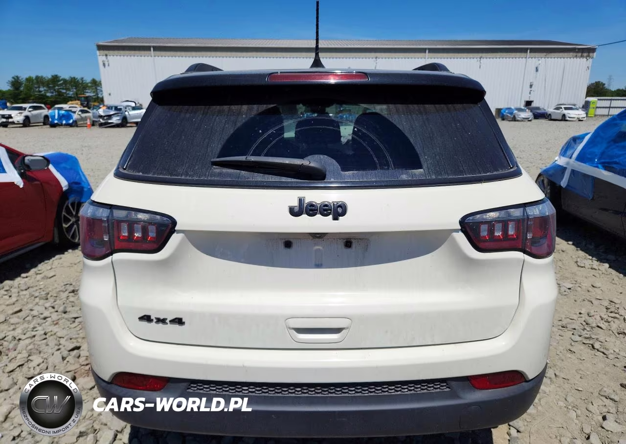 2018 Jeep Compass Latitude VIN:3C4NJDBB1JT432545 - 6