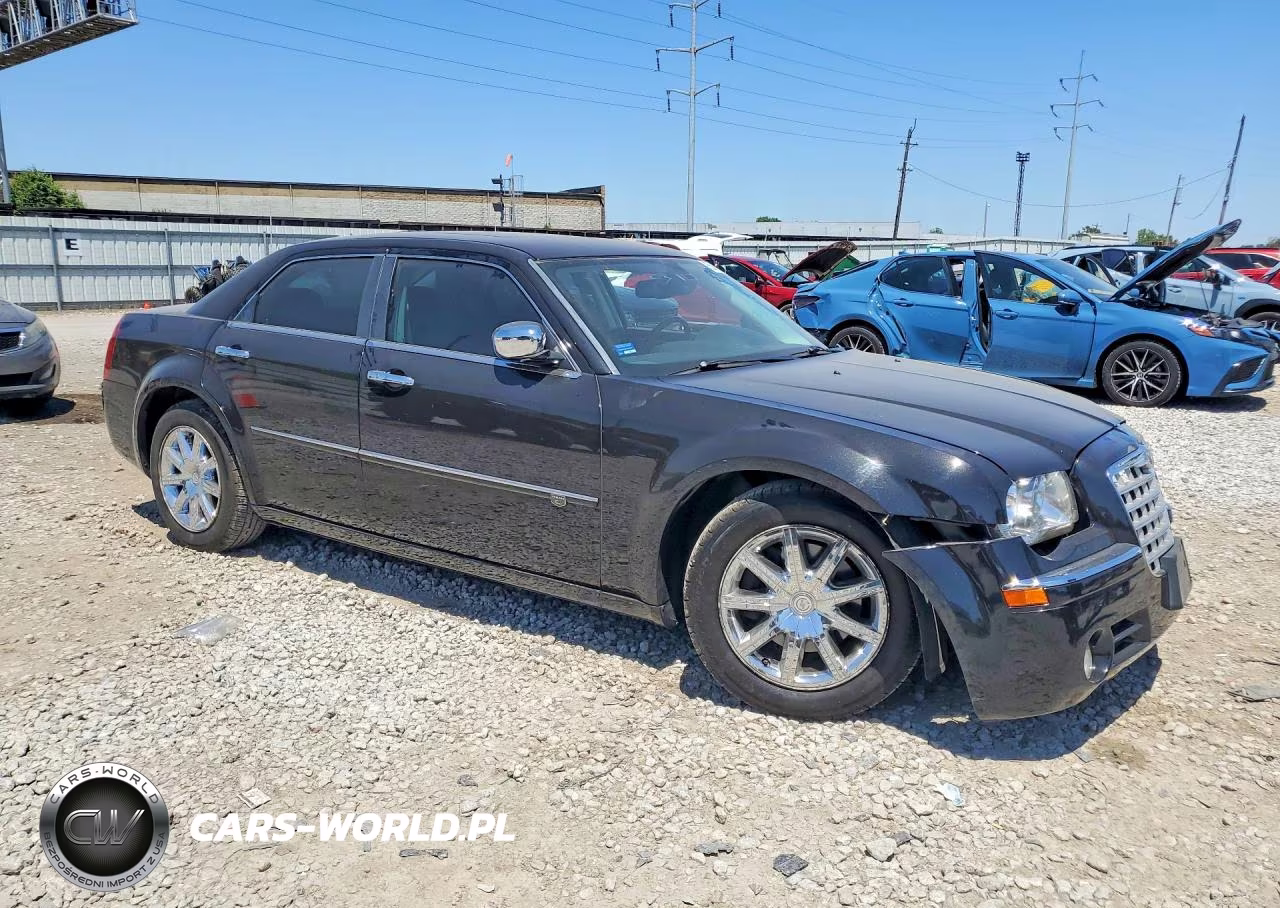 2010 Chrysler 300C VIN:2C3CA6CT3AH211343 - 4
