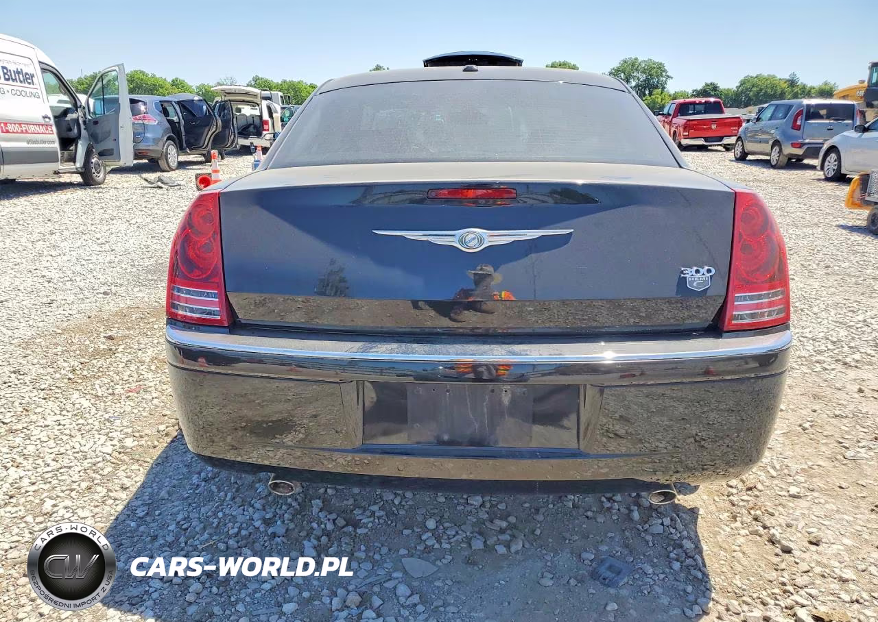 2010 Chrysler 300C VIN:2C3CA6CT3AH211343 - 6