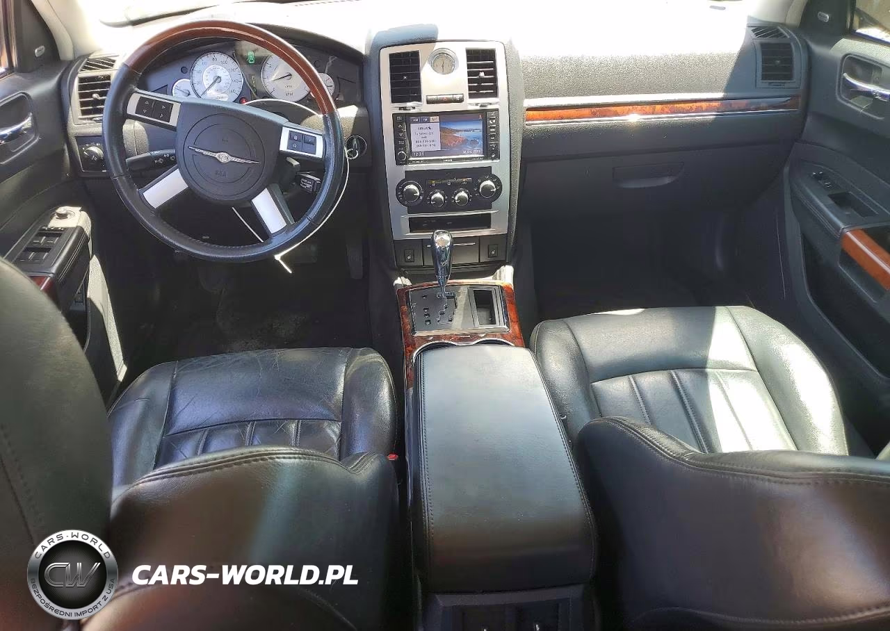 2010 Chrysler 300C VIN:2C3CA6CT3AH211343 - 8