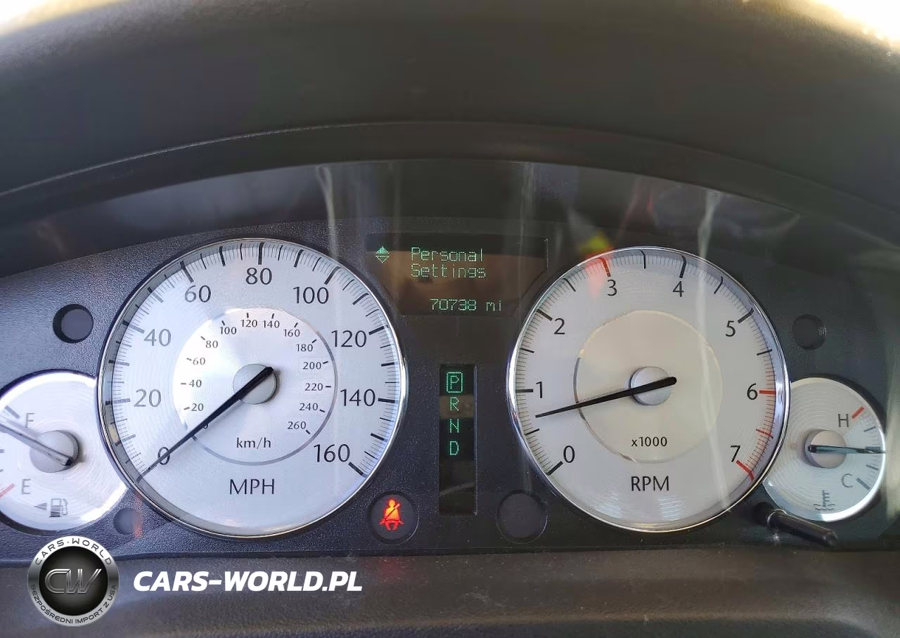 2010 Chrysler 300C VIN:2C3CA6CT3AH211343 - 9