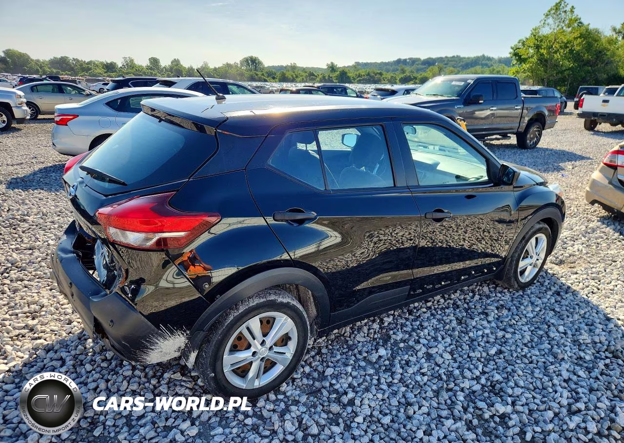2020 Nissan Kicks S VIN:3N1CP5BV4LL484201 - 3