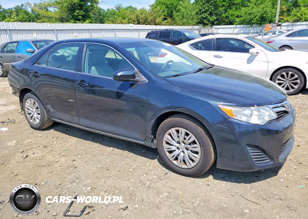 2013 Toyota Camry Le VIN:4T1BF1FK9DU212167 - 4