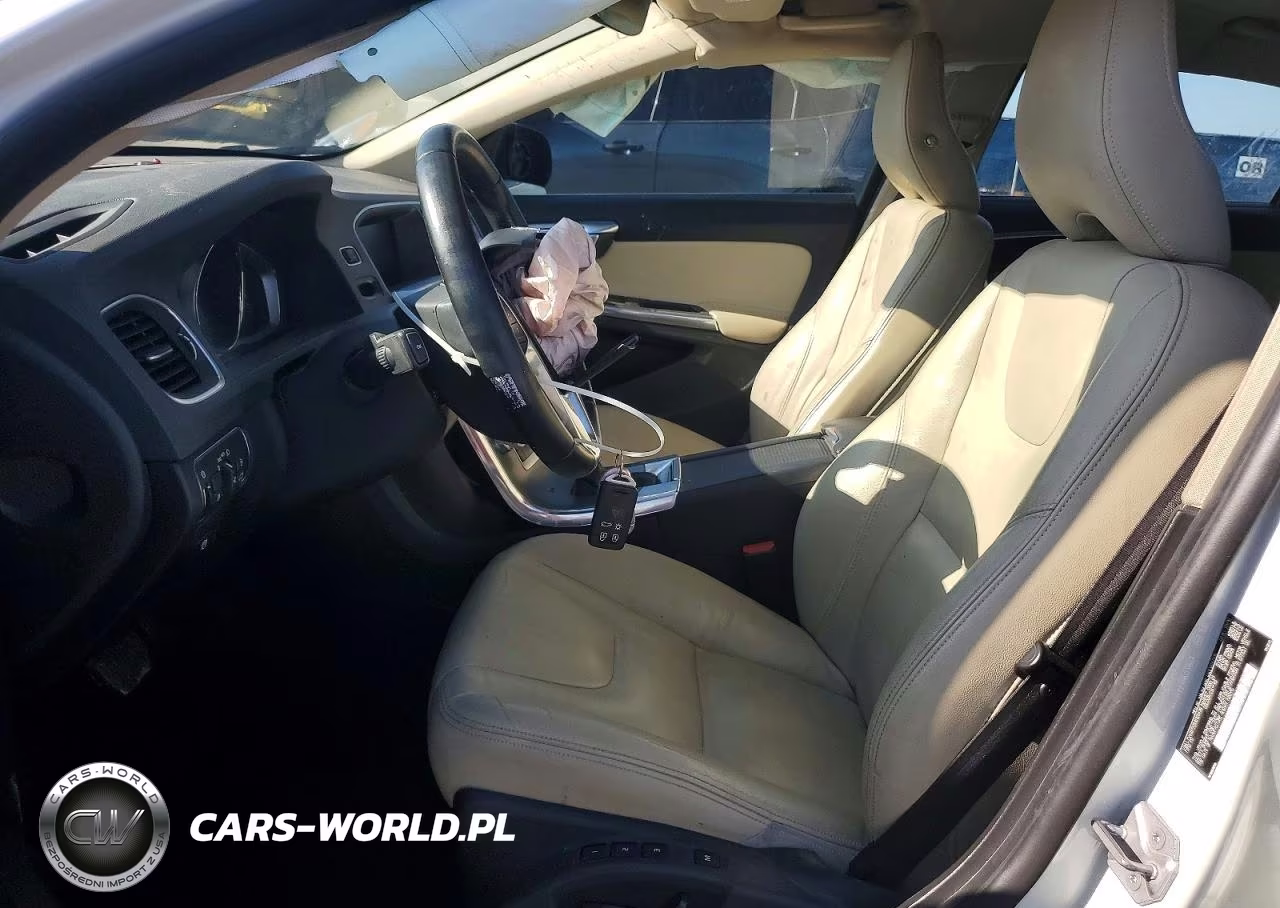 2017 Volvo S60 Premier VIN:LYV402TK5HB125438 - 7