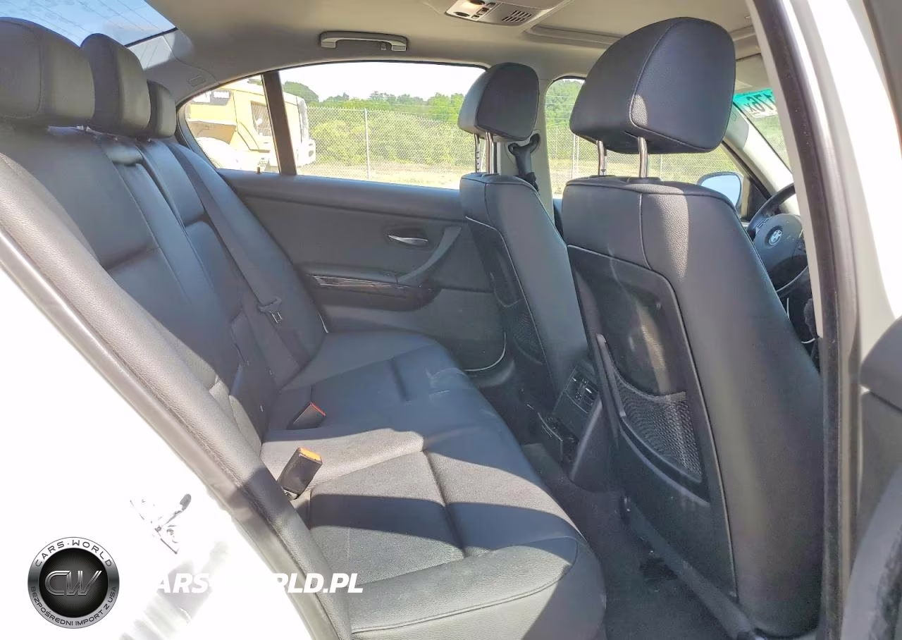 BMW 328 XI SUL VIN:WBAPK535X9A512804 - 10