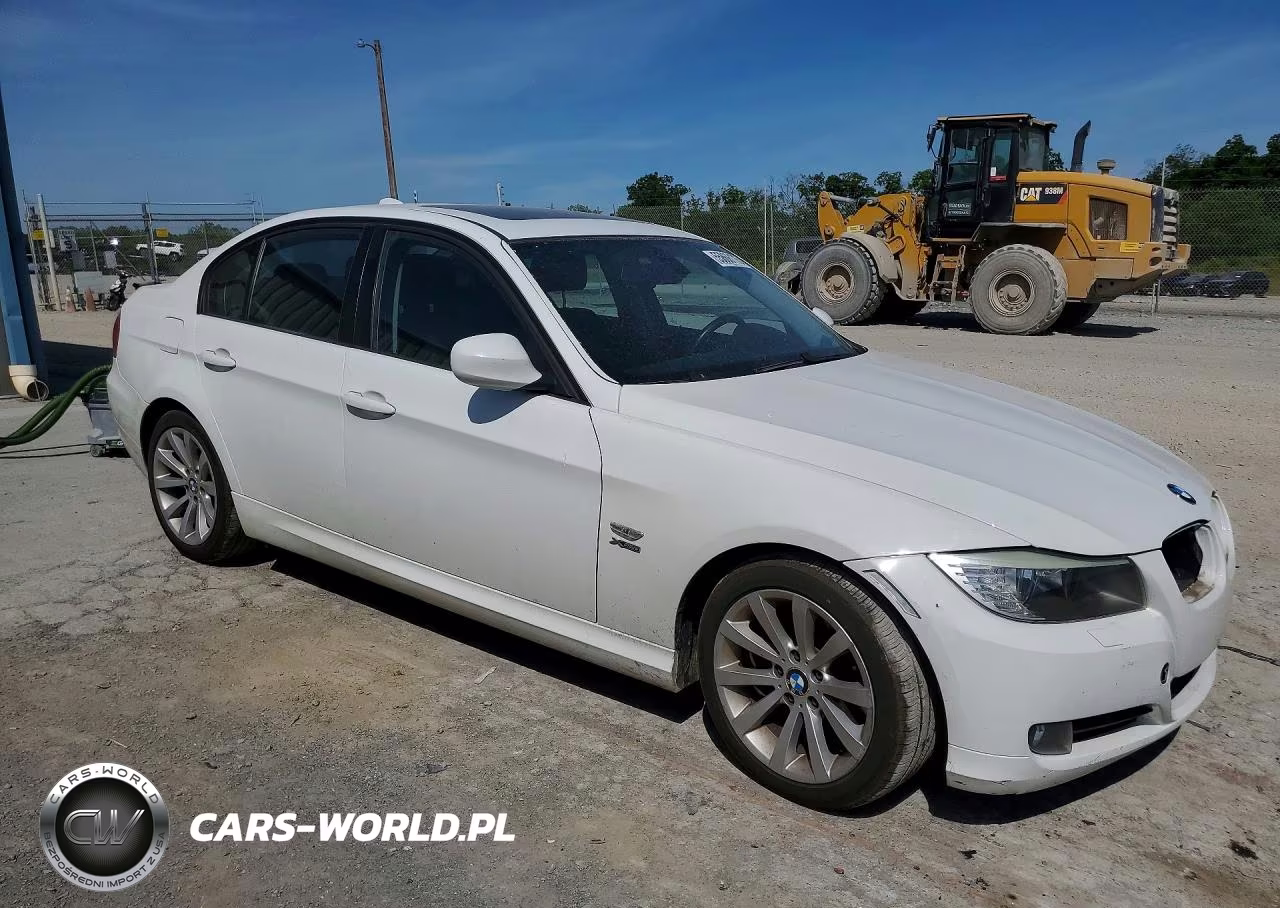 BMW 328 XI SUL VIN:WBAPK535X9A512804 - 4