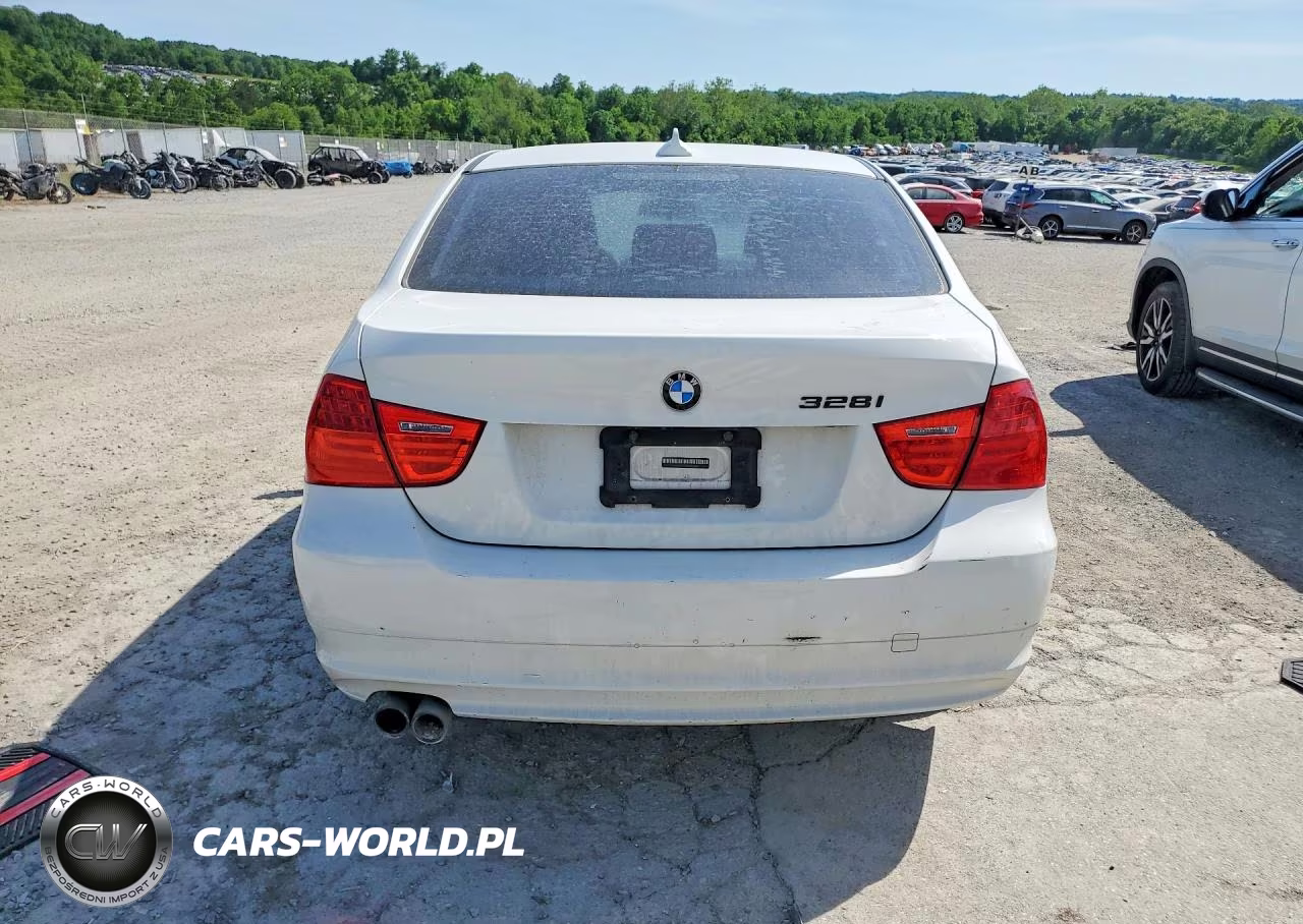 BMW 328 XI SUL VIN:WBAPK535X9A512804 - 6