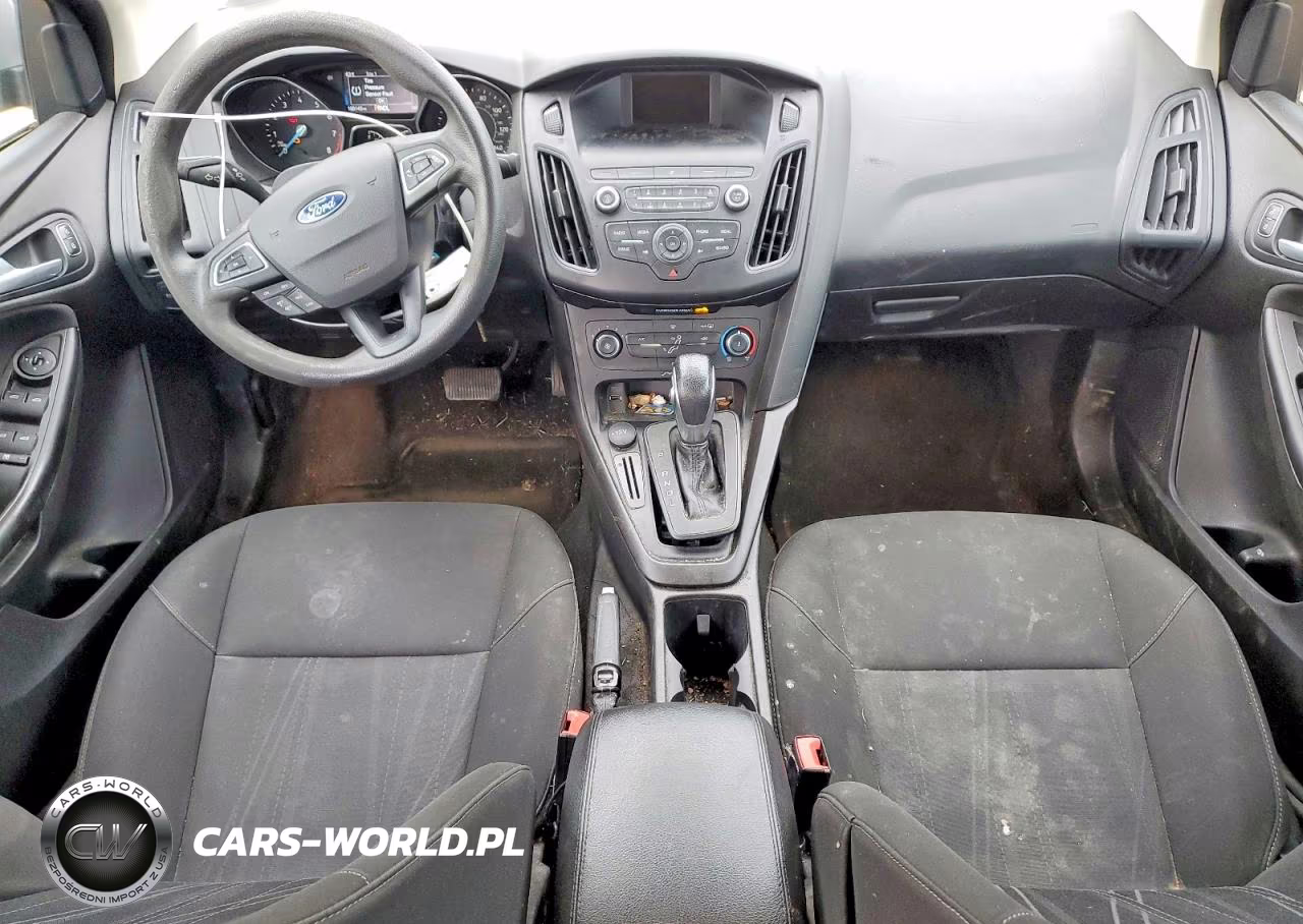 2018 Ford Focus Se VIN:1FADP3F29JL324223 - 8