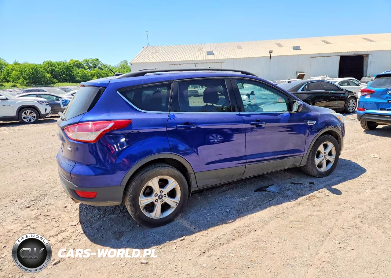2015 Ford Escape Se VIN:1FMCU9GX9FUC73282 - 3