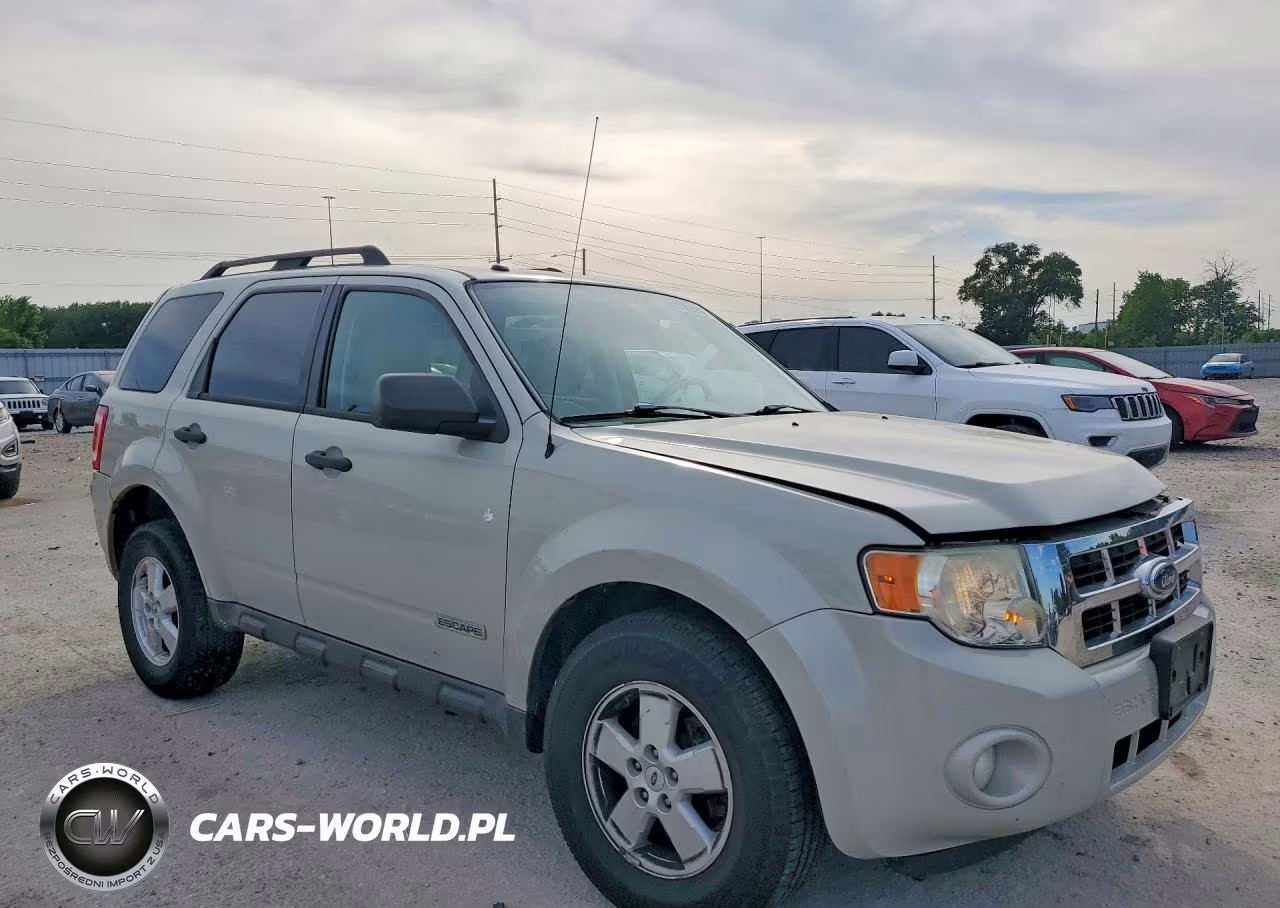 2008 Ford Escape Xlt VIN:1FMCU03Z98KE69689 - 4