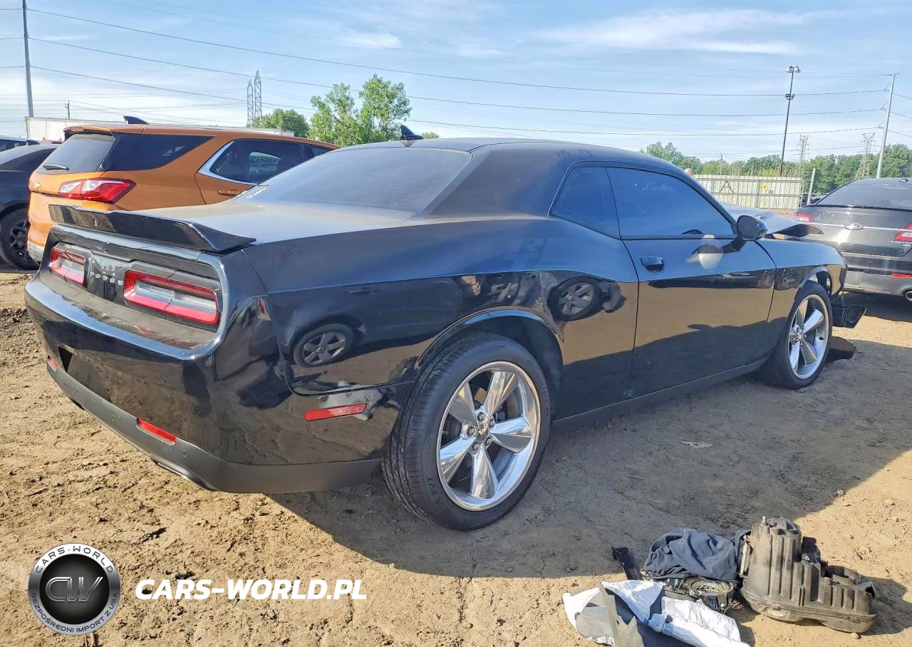 2016 Dodge Challenger R VIN:2C3CDZBT4GH111853 - 3
