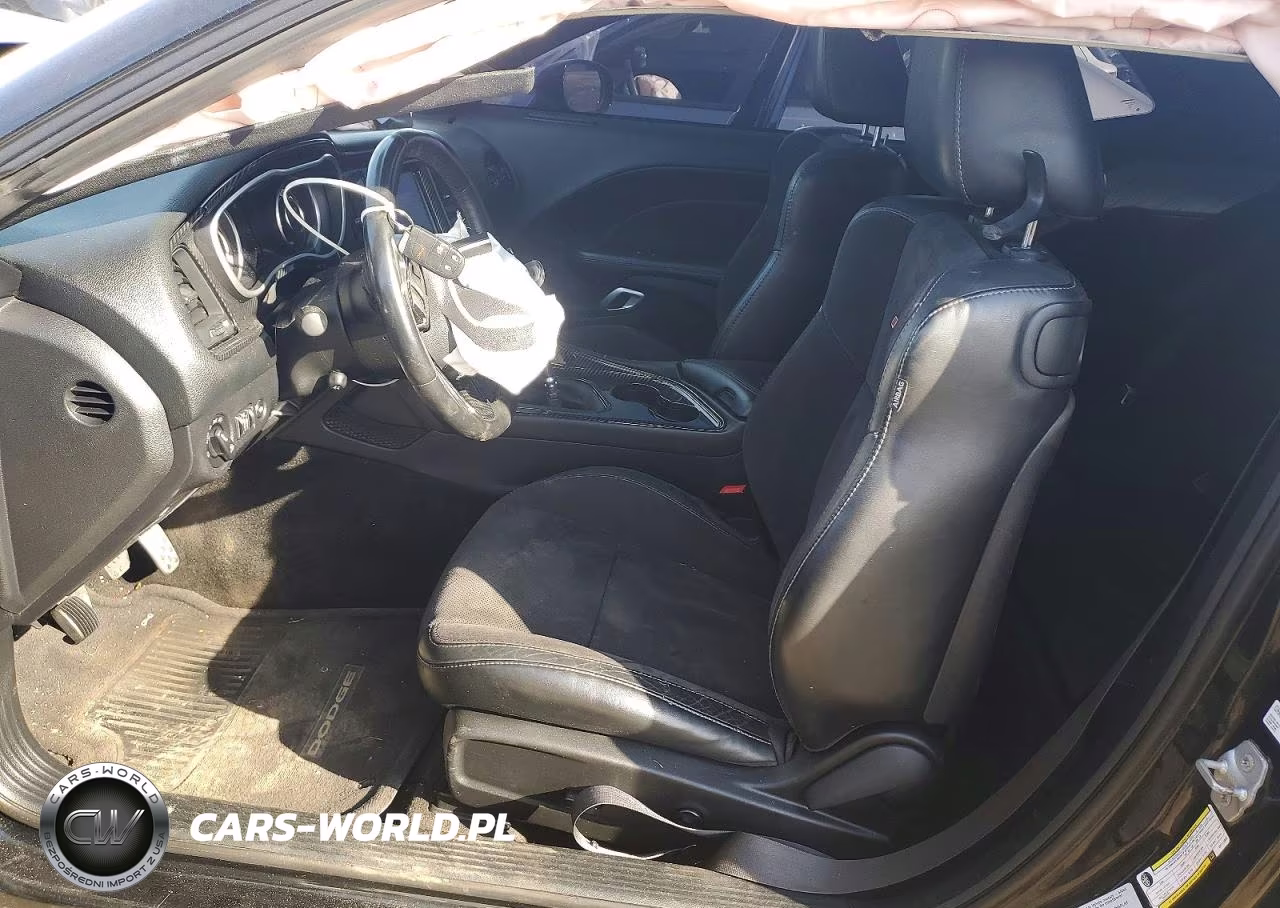 2016 Dodge Challenger R VIN:2C3CDZBT4GH111853 - 7