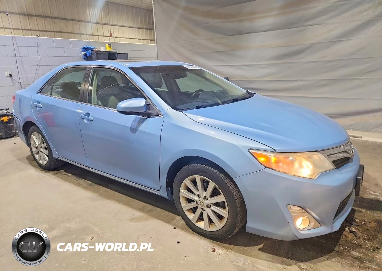 2012 Toyota Camry Xle VIN:4T4BF1FK0CR231386 - 4