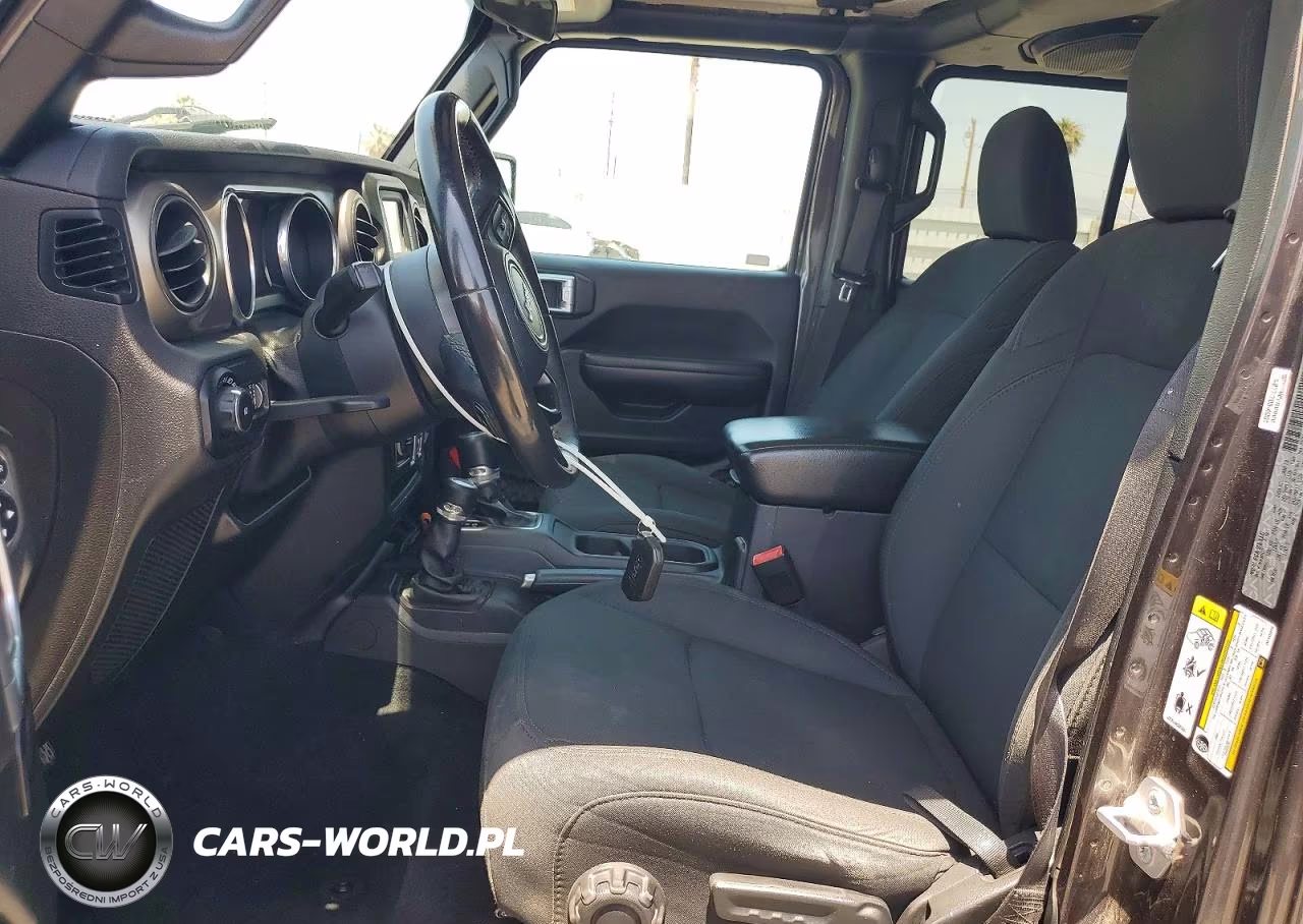 2018 Jeep Wrangler Unlimited Sport VIN:1C4HJXDNXJW145348 - 7