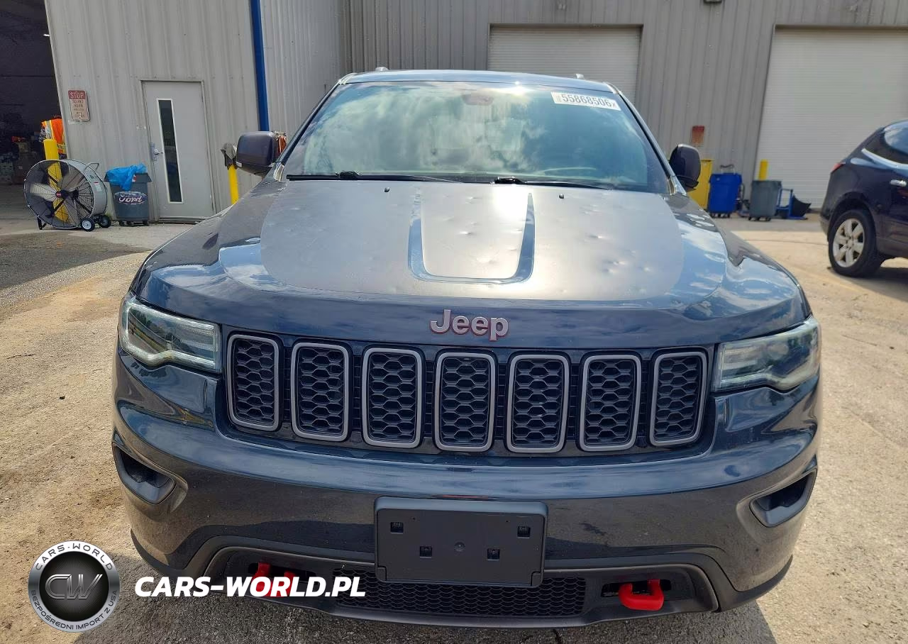 2018 Jeep Grand Cherokee Trailhawk VIN:1C4RJFLM1JC374557 - 5