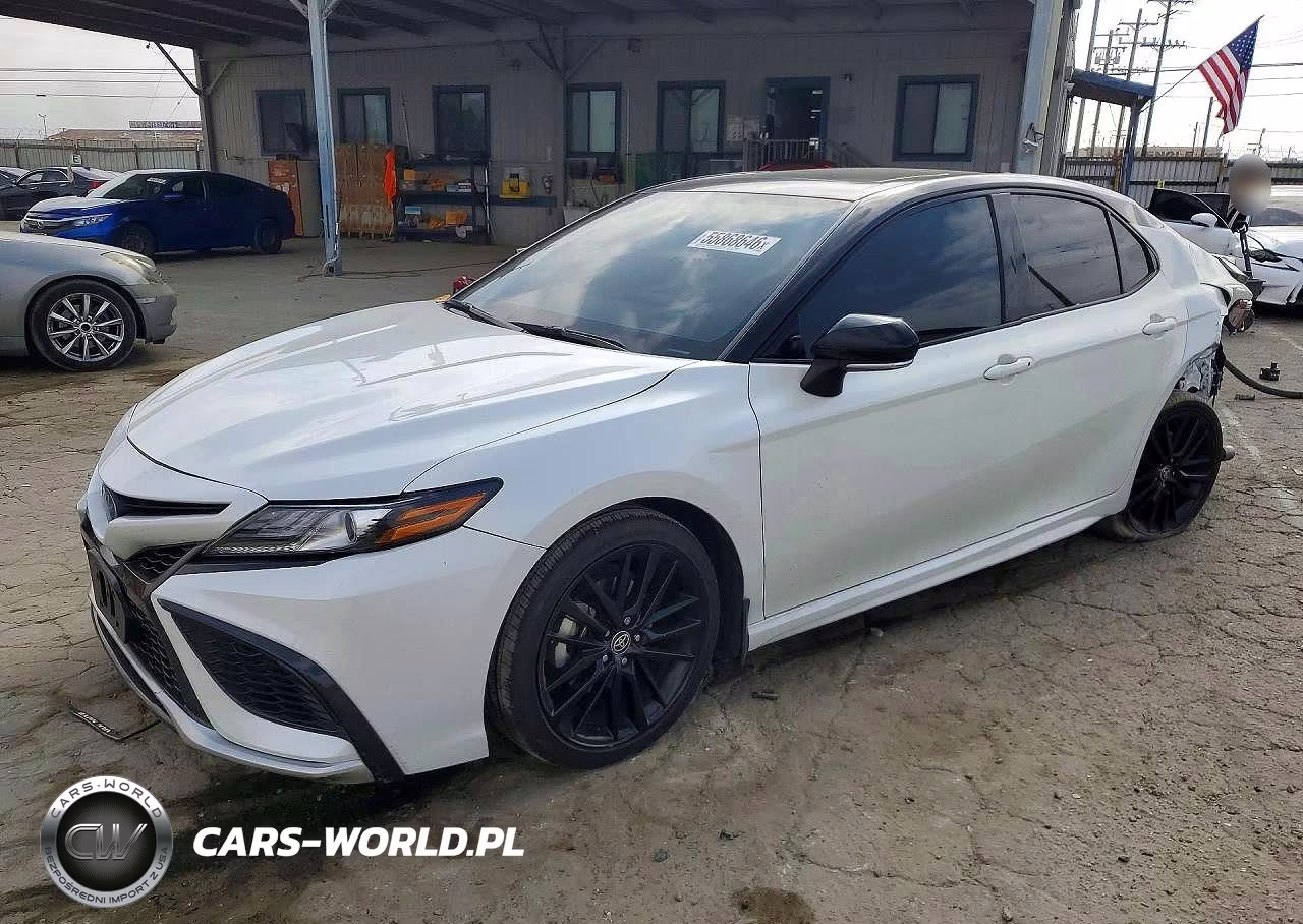 2023 Toyota Camry Xse – zdjęcie 1 z 13