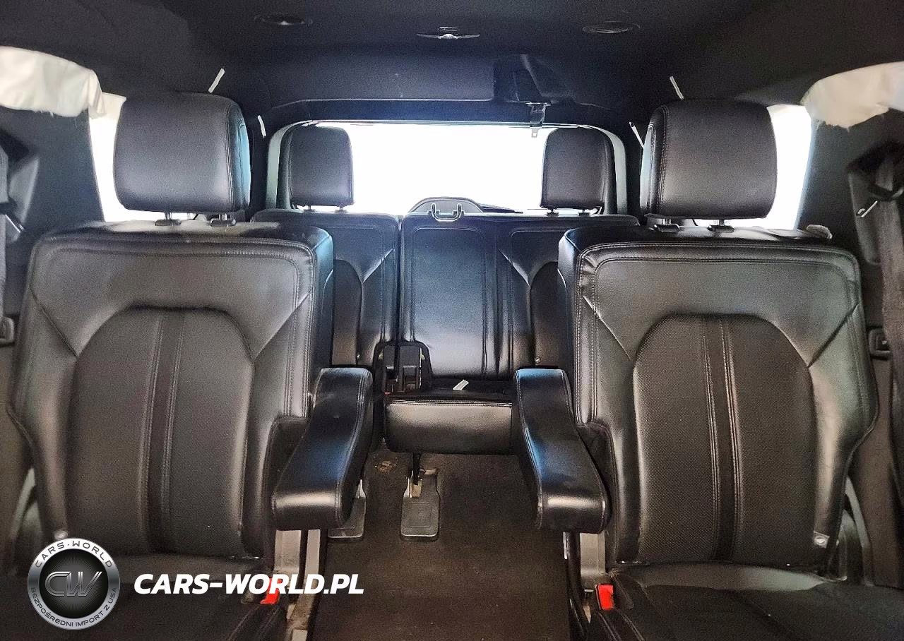 2019 Ford Expedition Limited VIN:1FMJU2AT0KEA80754 - 10