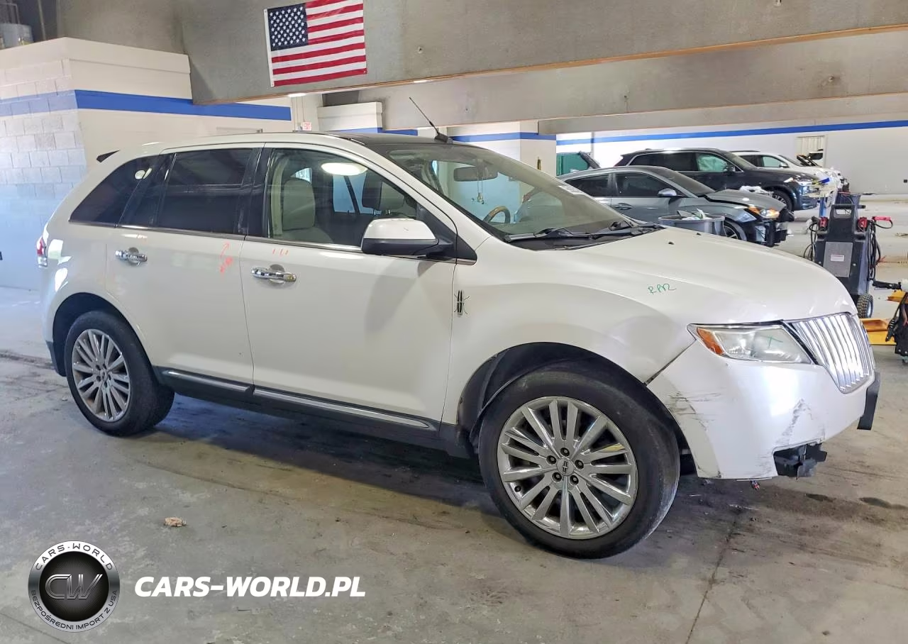 2011 Lincoln Mkx VIN:2LMDJ8JK0BBJ20377 - 4
