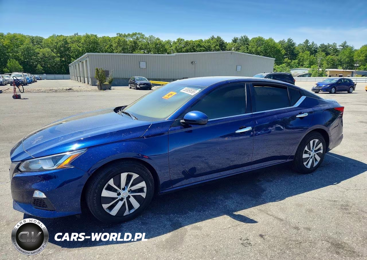 2019 Nissan Altima S