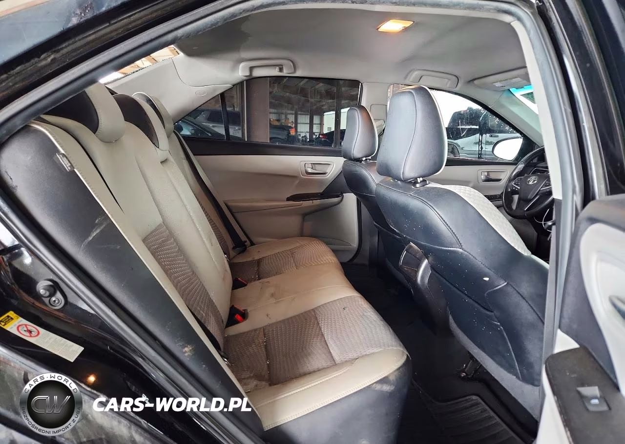 2015 Toyota Camry Se VIN:4T1BF1FK8FU023075 - 10