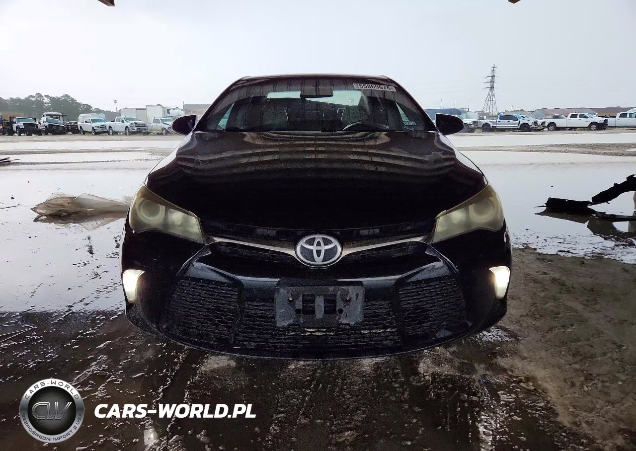 2015 Toyota Camry Se VIN:4T1BF1FK8FU023075 - 5