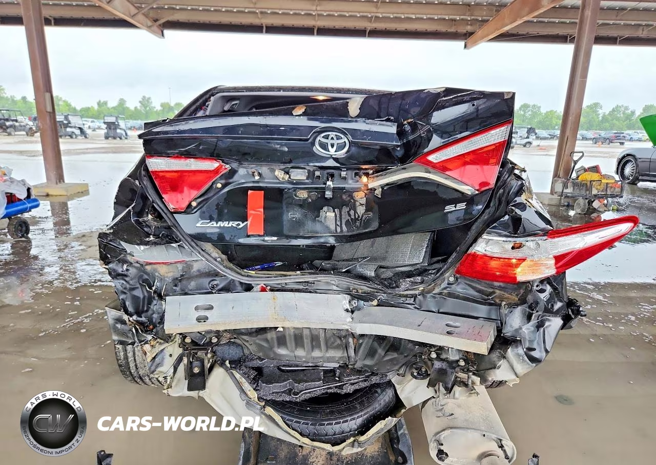 2015 Toyota Camry Se VIN:4T1BF1FK8FU023075 - 6