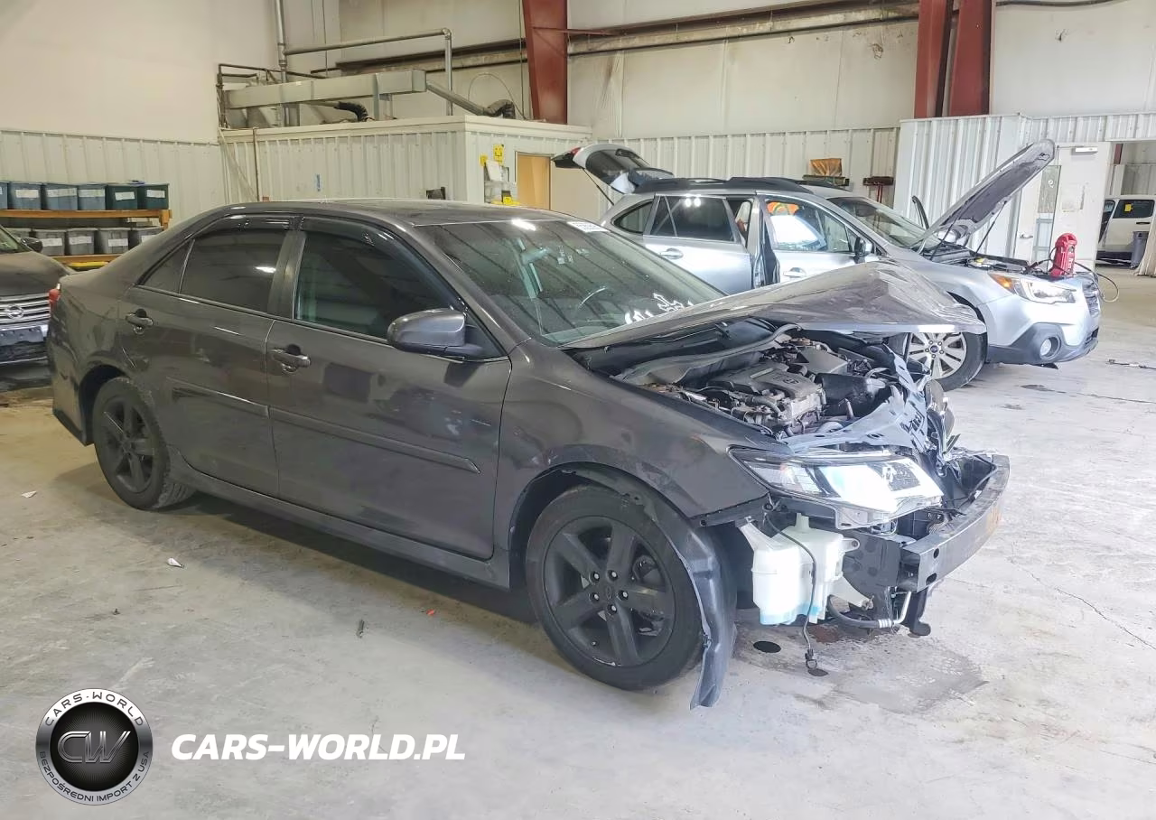 2013 Toyota Camry Se VIN:4T1BF1FK5DU294088 - 4