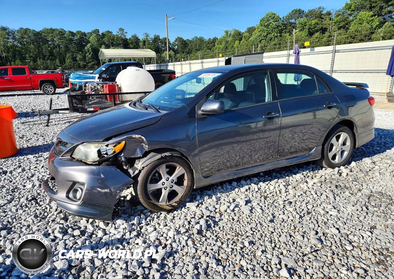 2013 Toyota Corolla S
