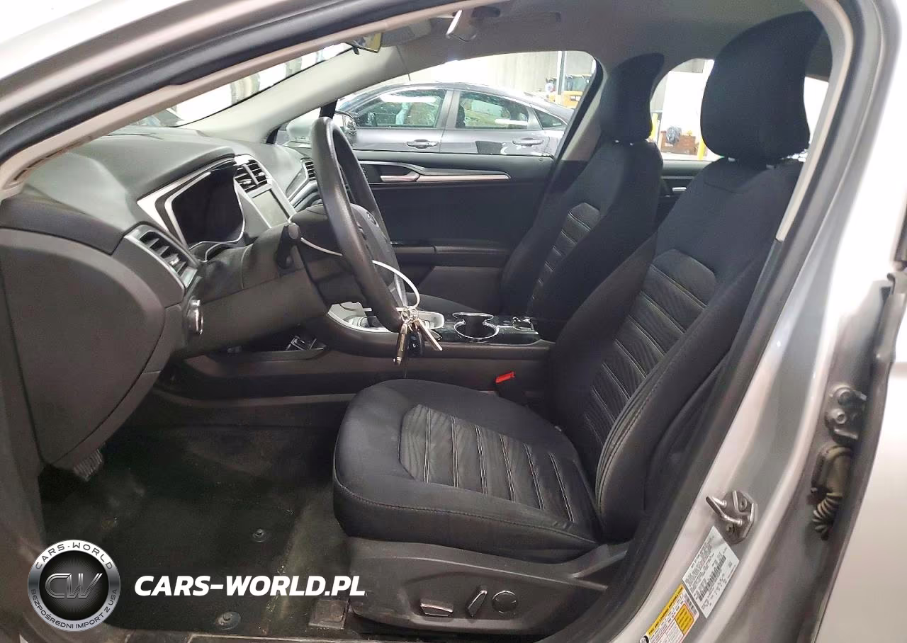 2016 Ford Fusion Se VIN:3FA6P0H70GR383929 - 7