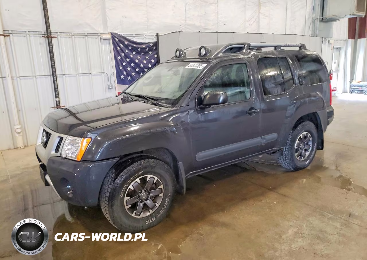2015 Nissan Xterra Pro-4X – zdjęcie 1 z 13