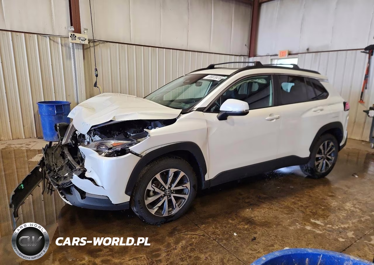 2023 Toyota Corolla Cross Xle – zdjęcie 1 z 13