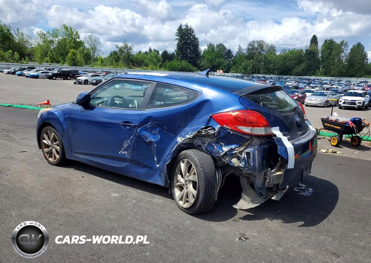 2016 Hyundai Veloster Base VIN:KMHTC6AD4GU274325 - 2