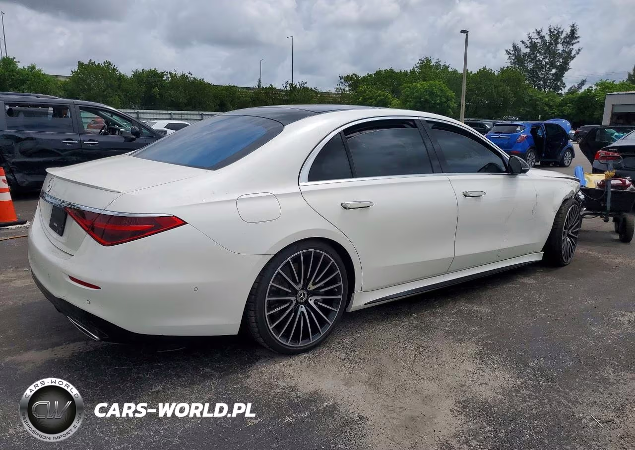 2022 Mercedes-Benz S 580 4Matic VIN:W1K6G7GB2NA156750 - 3