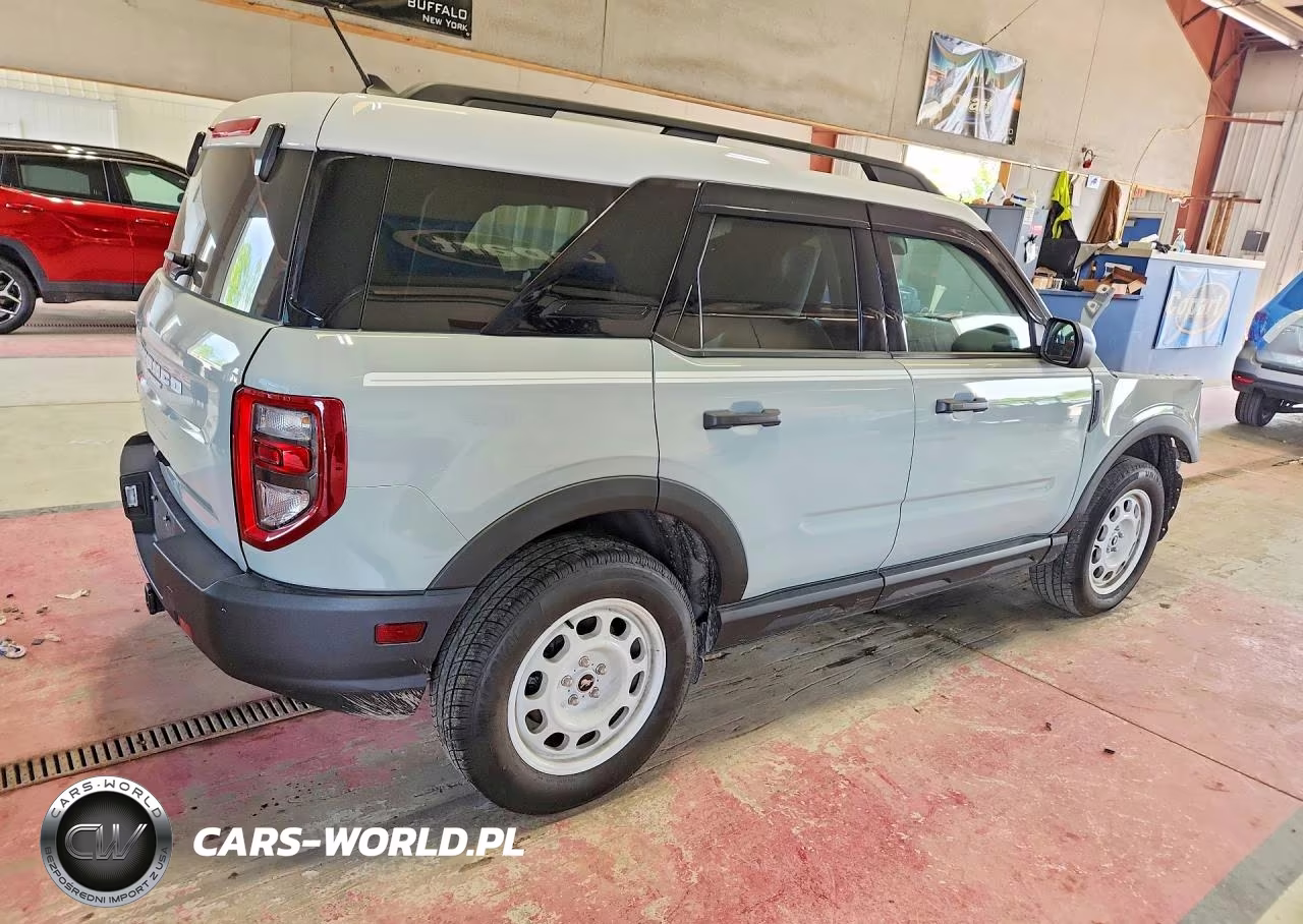 2023 Ford Bronco Sport Heritage VIN:3FMCR9G60PRD09040 - 3