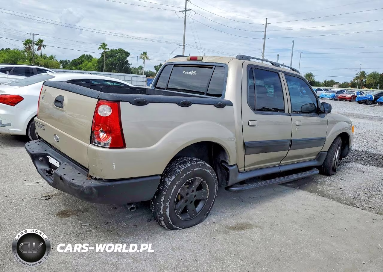 2005 Ford Explorer Sport Trac VIN:1FMZU67K65UA64934 - 3