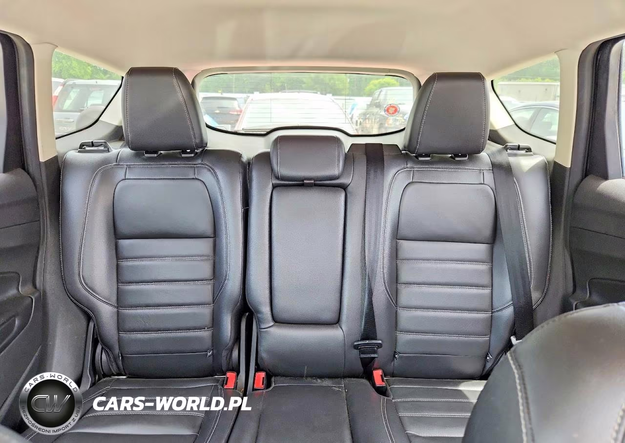 2017 Ford Escape Titanium VIN:1FMCU9JD4HUC44449 - 10