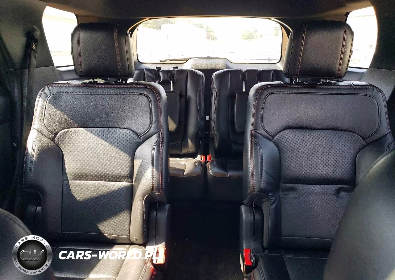 2019 Ford Explorer Sport VIN:1FM5K8GT2KGA08377 - 10