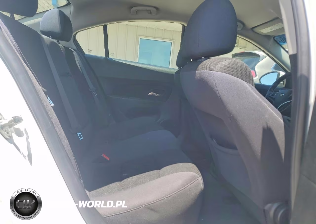 2016 Chevrolet Cruze Limited Lt VIN:1G1PE5SB7G7201173 - 10