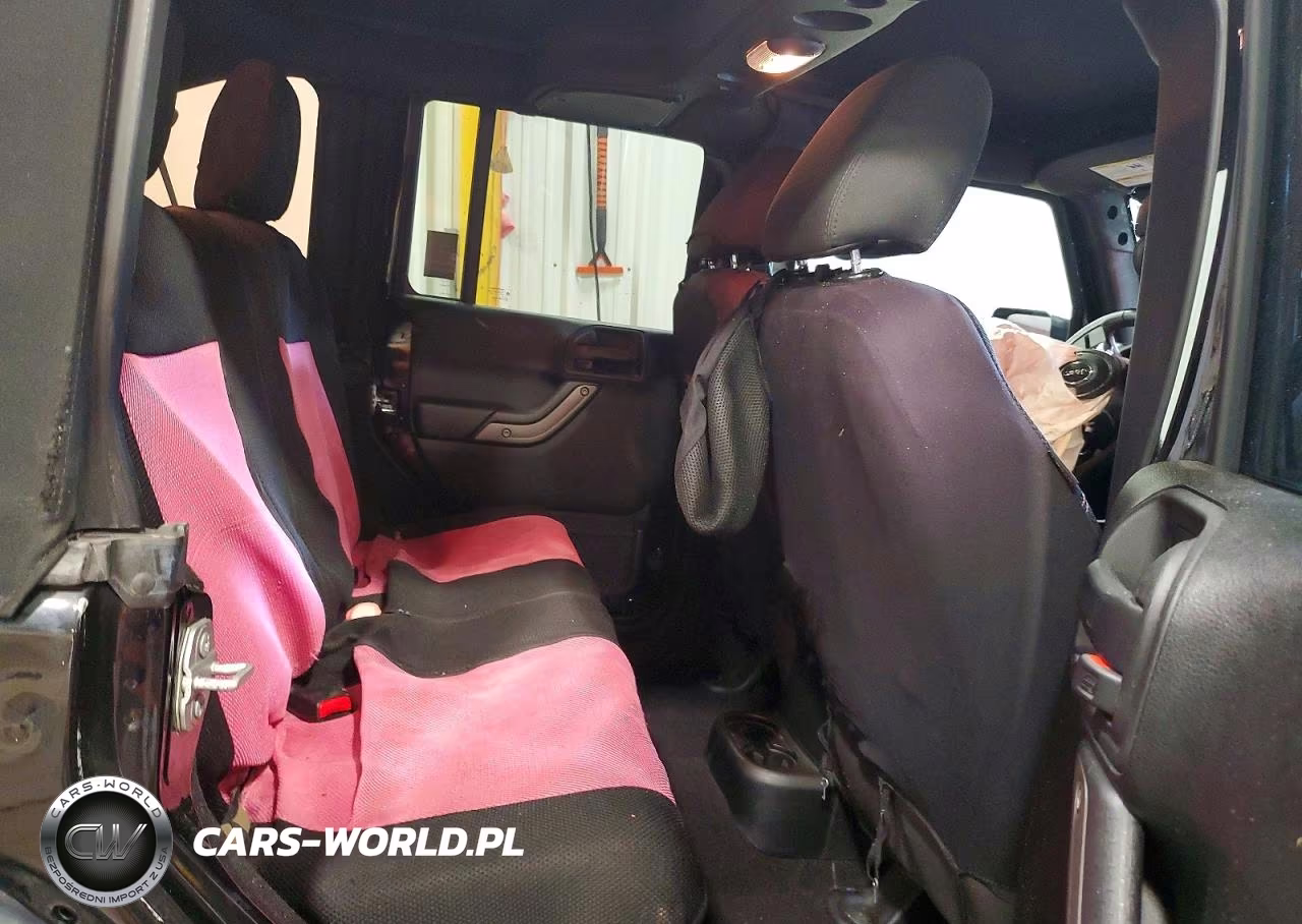 2018 Jeep Wrangler Unlimited Sport VIN:1C4BJWDG0JL859623 - 11