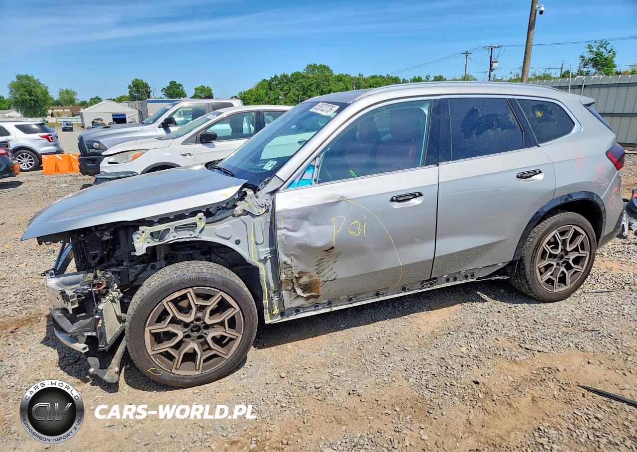 2023 BMW X1 xDrive28I – zdjęcie 1 z 13