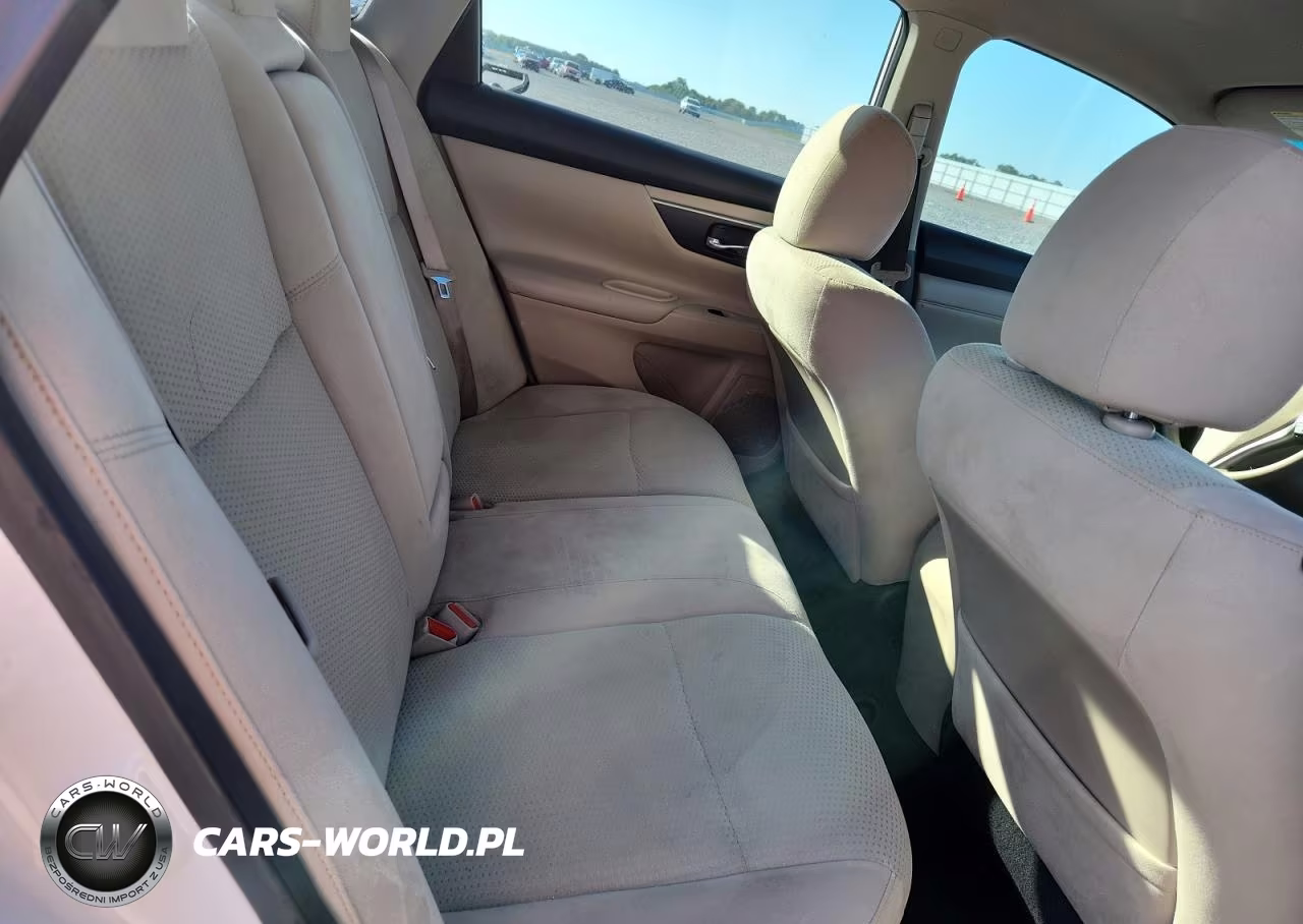 2015 Nissan Altima 2.5 S VIN:1N4AL3AP4FN899052 - 10