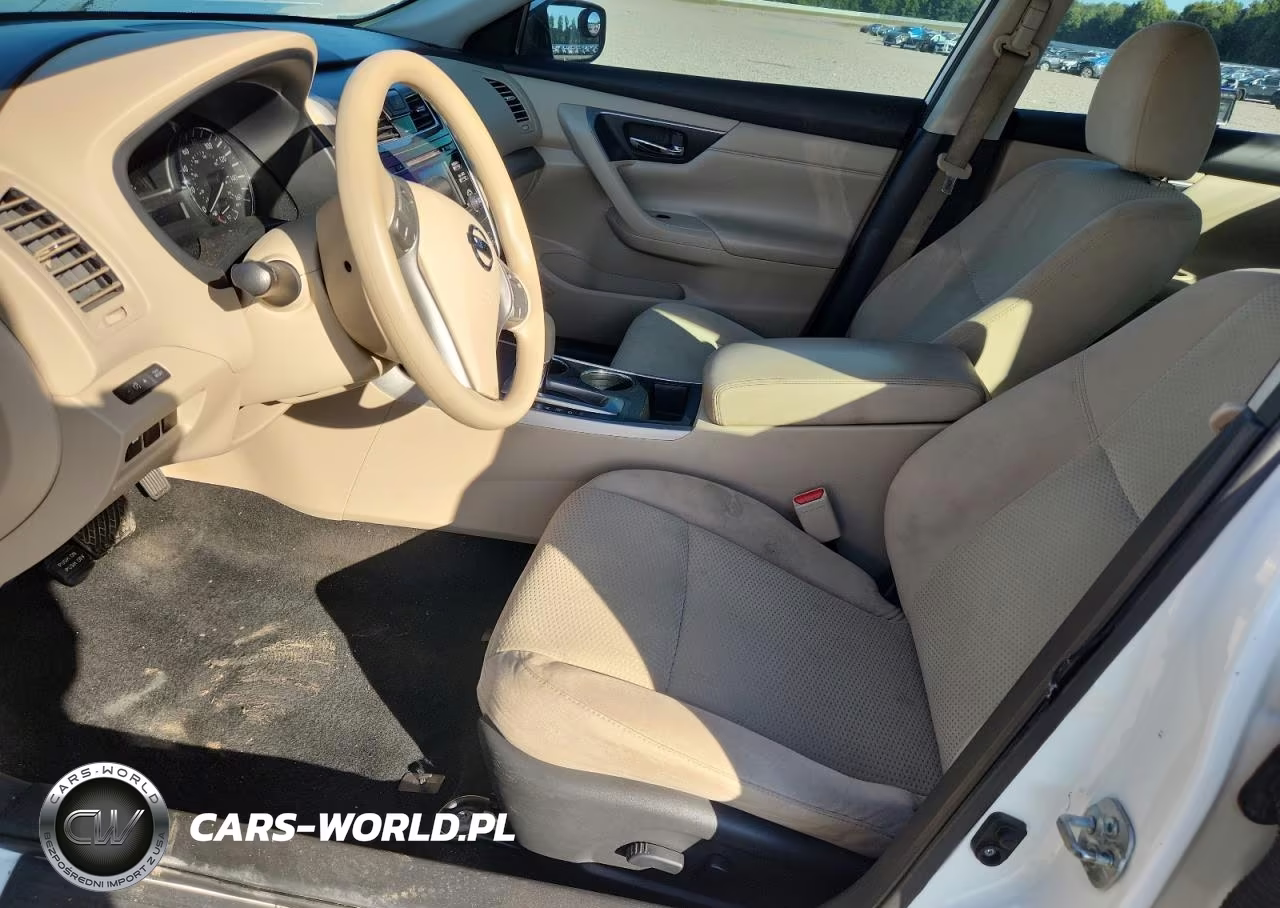 2015 Nissan Altima 2.5 S VIN:1N4AL3AP4FN899052 - 7
