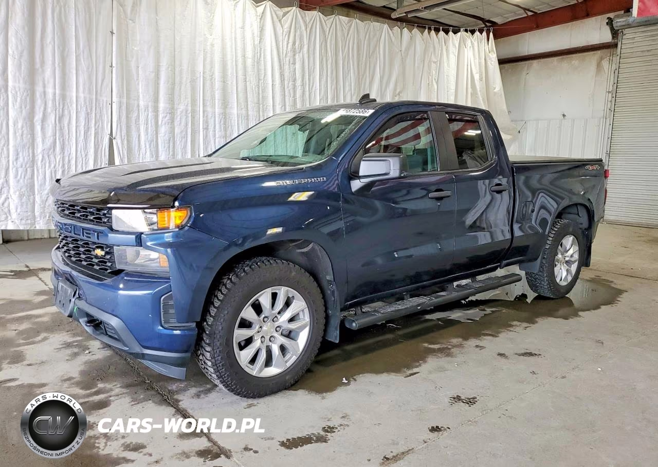 2020 Chevrolet Silverado K1500 Custom – zdjęcie 1 z 12