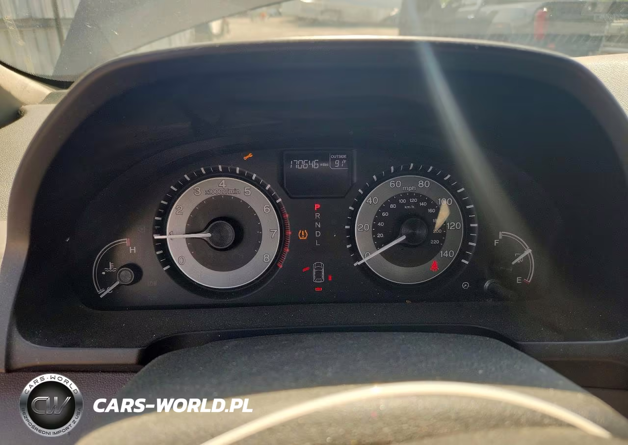 2016 Honda Odyssey Se VIN:5FNRL5H32GB023270 - 9