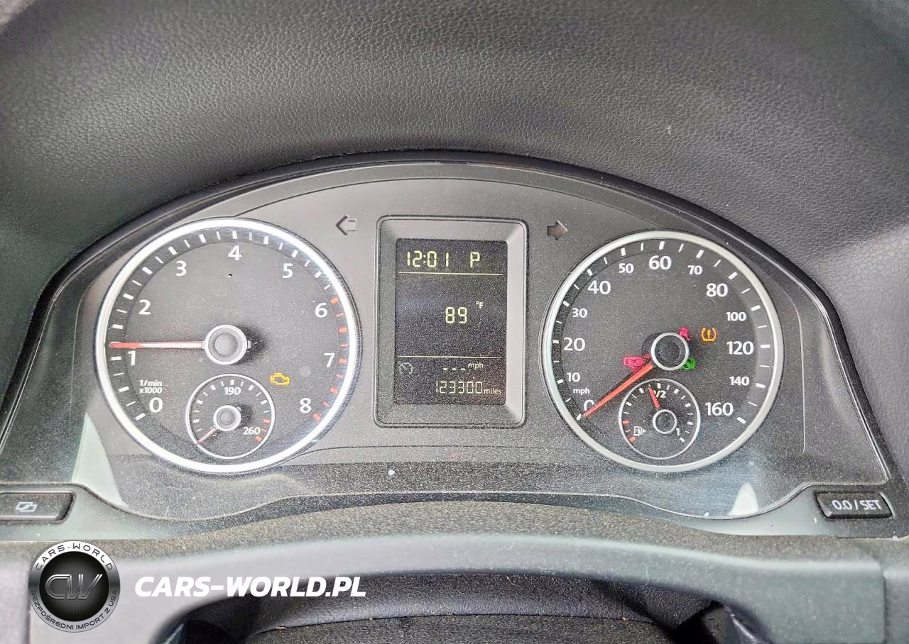 2011 Volkswagen Tiguan S VIN:WVGBV7AX3BW510370 - 9